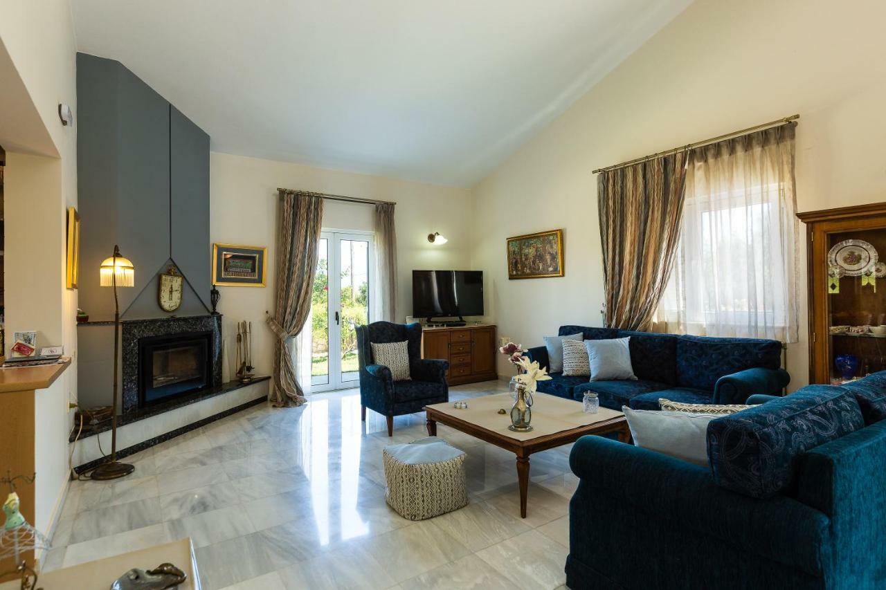 Carpe Diem-Luxury Villa With Private Pool Agia Paraskevi  Zewnętrze zdjęcie